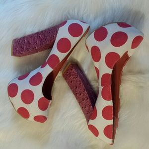 Polka Dot platform heels
